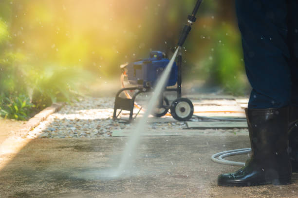 Best Window and Screen Pressure Cleaning in Angleton, TX